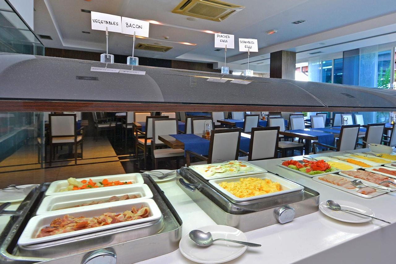 Hotel Jona Podstrana Bagian luar foto